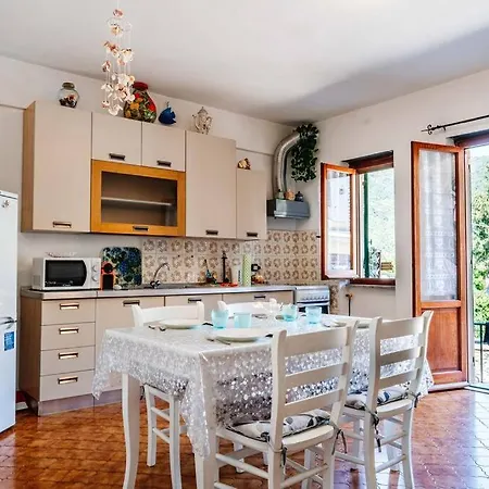 Σπίτι διακοπών Turri House-wifi-garden-barbecue-parking Vescina