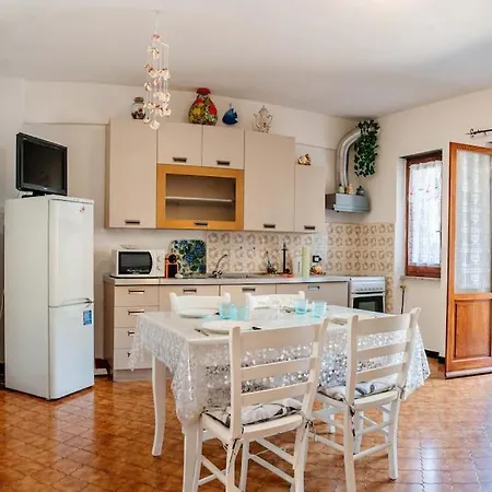 Turri House-wifi-garden-barbecue-parking Сasa de vacaciones *